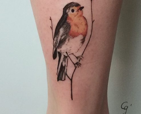 Custom Robin fine line dotwork tattoo by artist Cesarina Gretha (Sanne Bosscher)